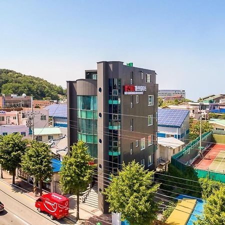 Red-Lighthouse Guest House 束草市 外观 照片