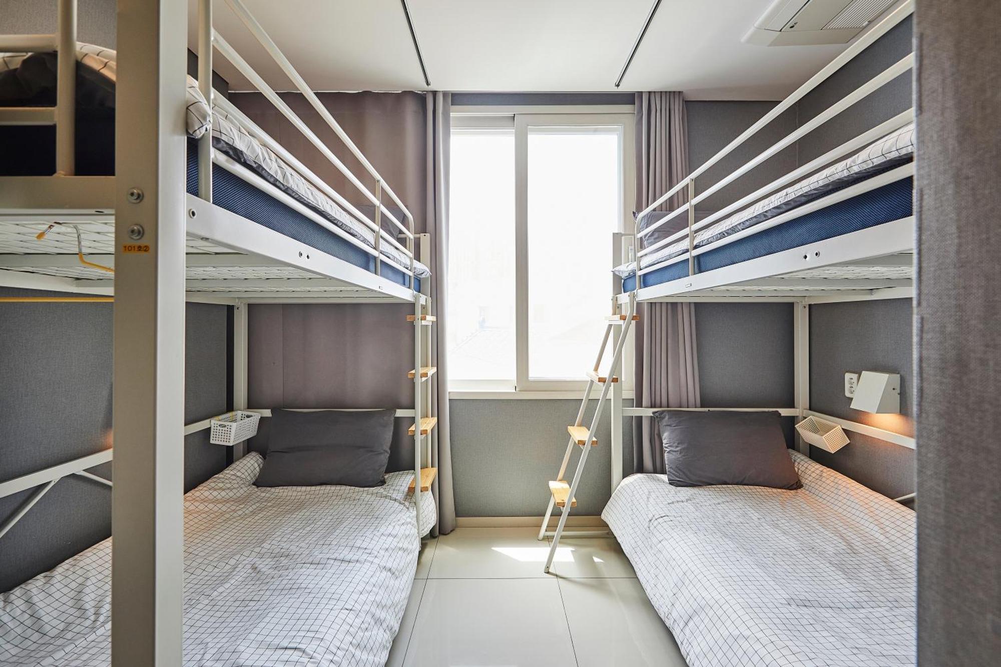 Red-Lighthouse Guest House 束草市 客房 照片