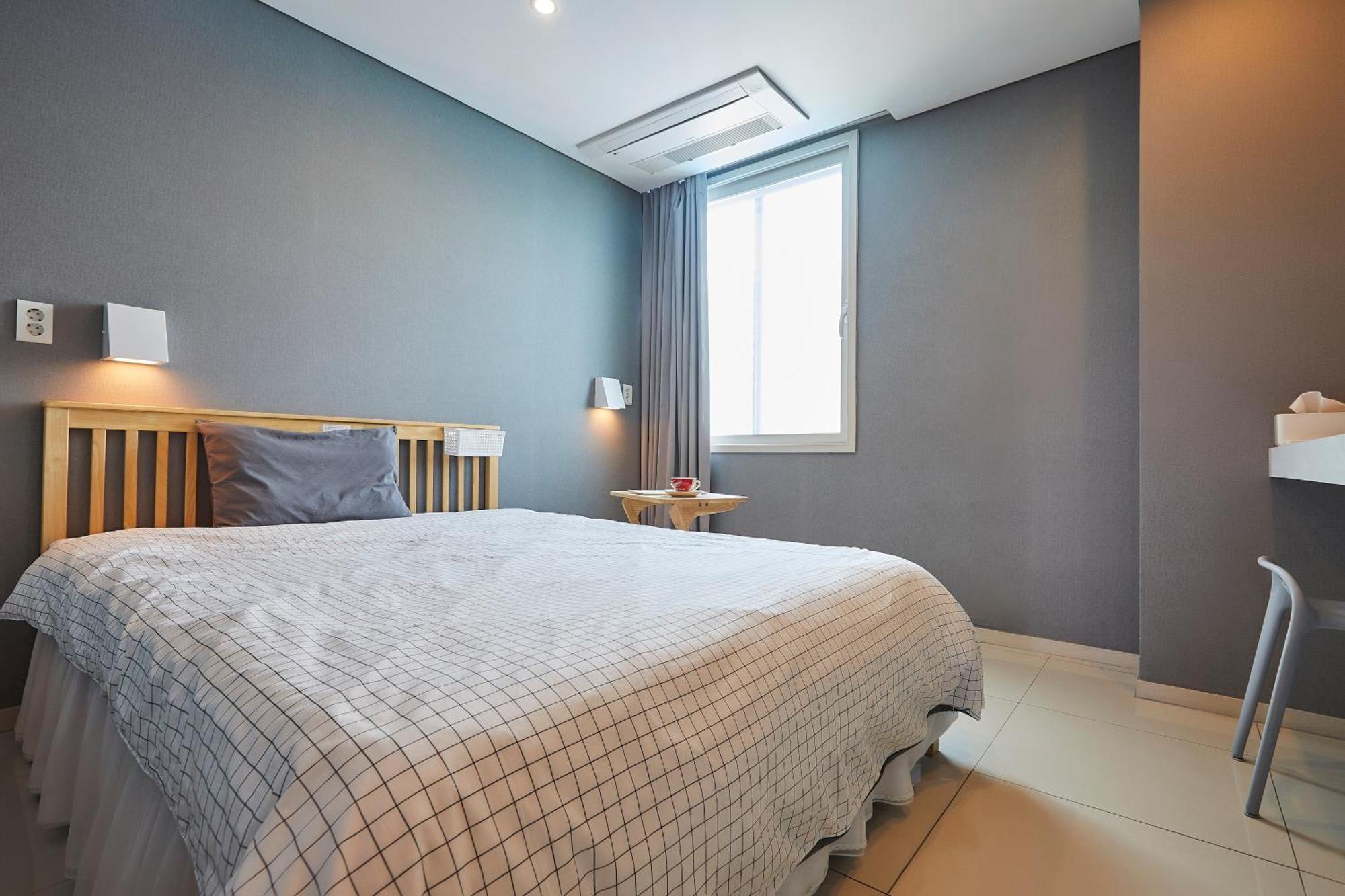 Red-Lighthouse Guest House 束草市 客房 照片